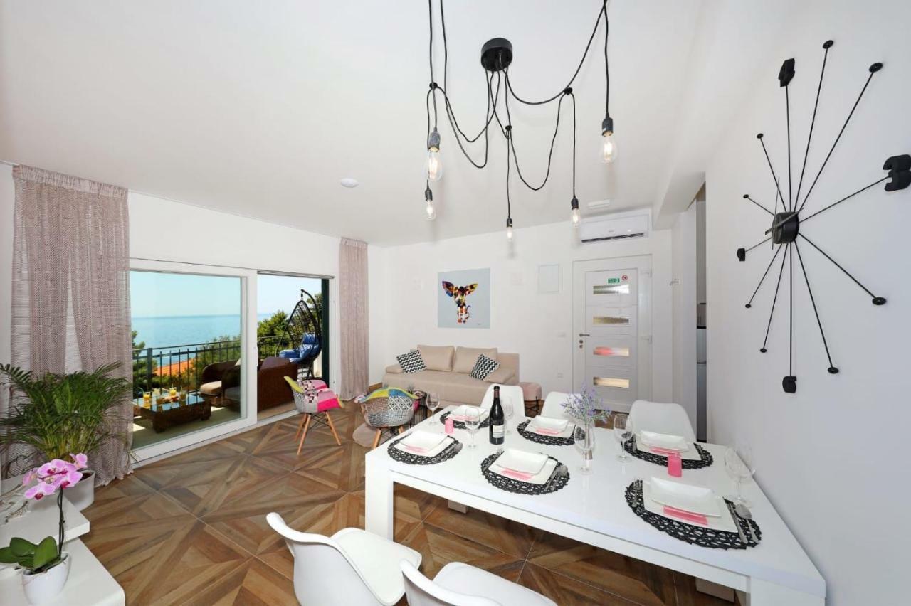 Redstone Luxury Apartments سفيتا نيدلجا المظهر الخارجي الصورة