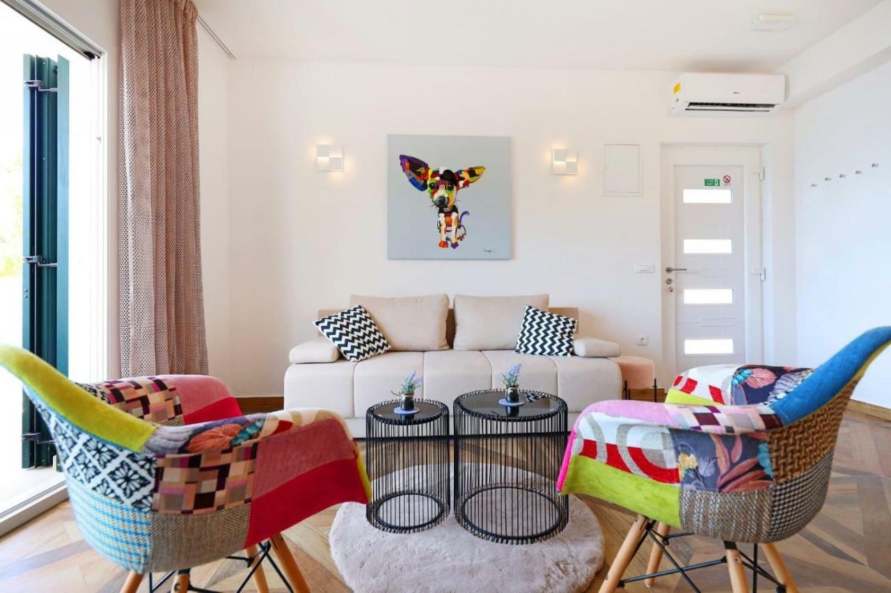 Redstone Luxury Apartments سفيتا نيدلجا المظهر الخارجي الصورة